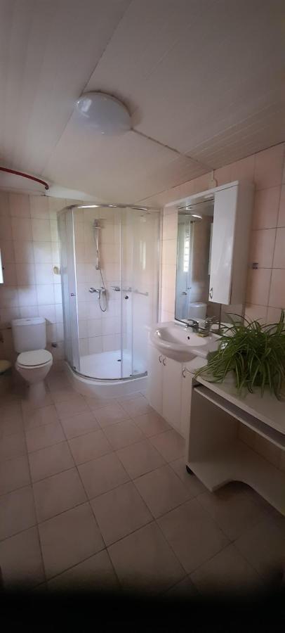 Lelle Lelke Apartmanhaz Apartment Balatonlelle Luaran gambar